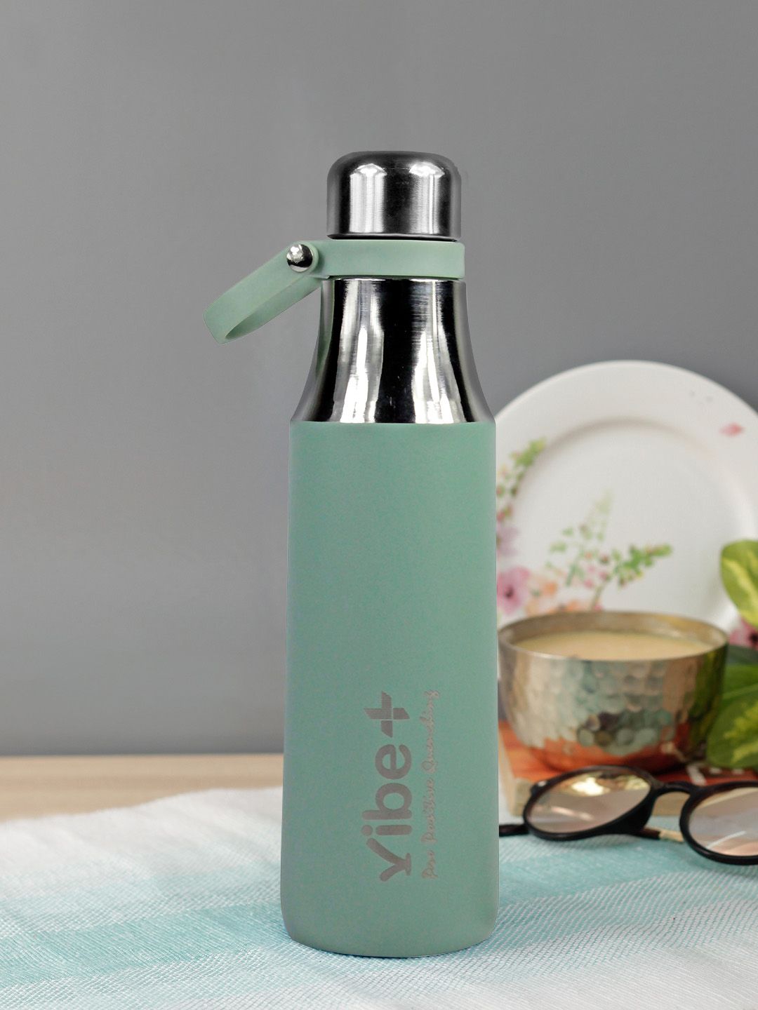 Vibe Plus Unisex Green & Silver-Toned Double Wall Stainless Steel Water Bottle 550 ml Price in India