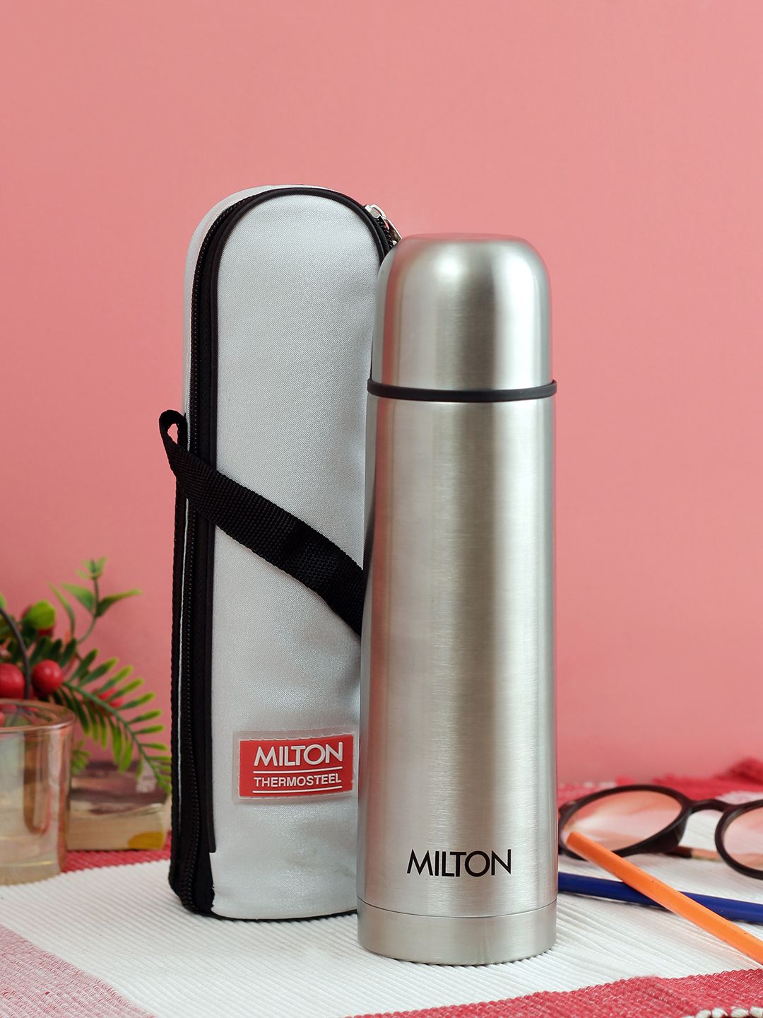 Milton Unisex Silver-Toned Vacuum Flasks Thermosteel Flip Lid Water Bottle 750ml Price in India