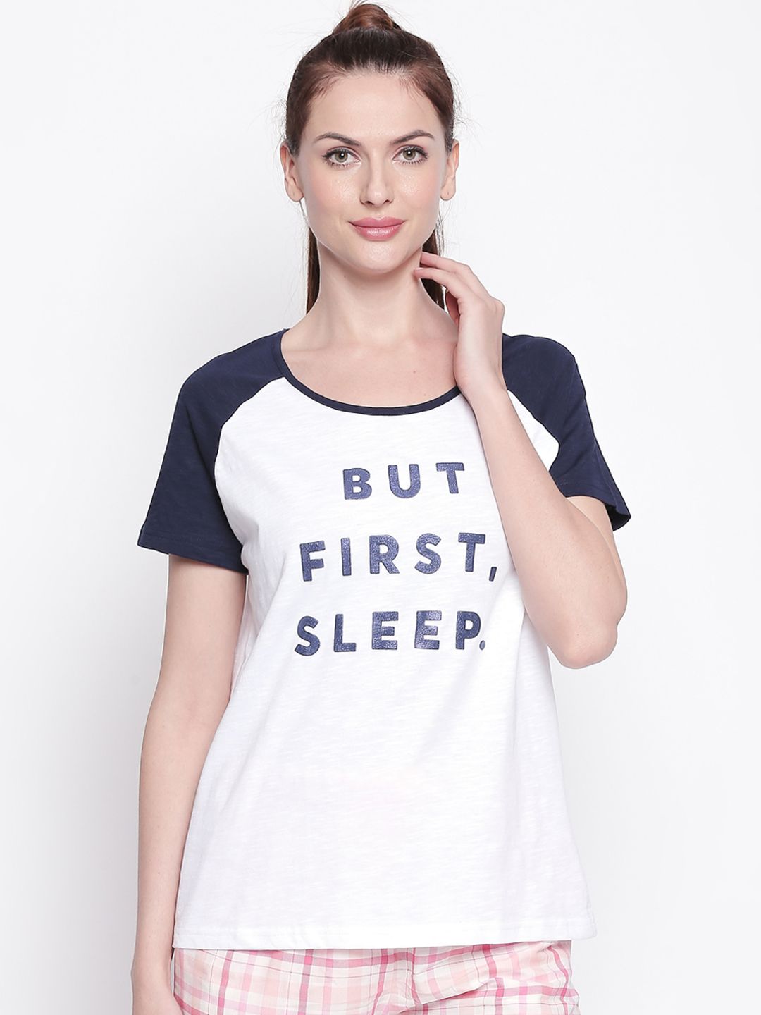 Dreamz by Pantaloons Women White & Navy Blue Printed Lounge tshirt Price in India