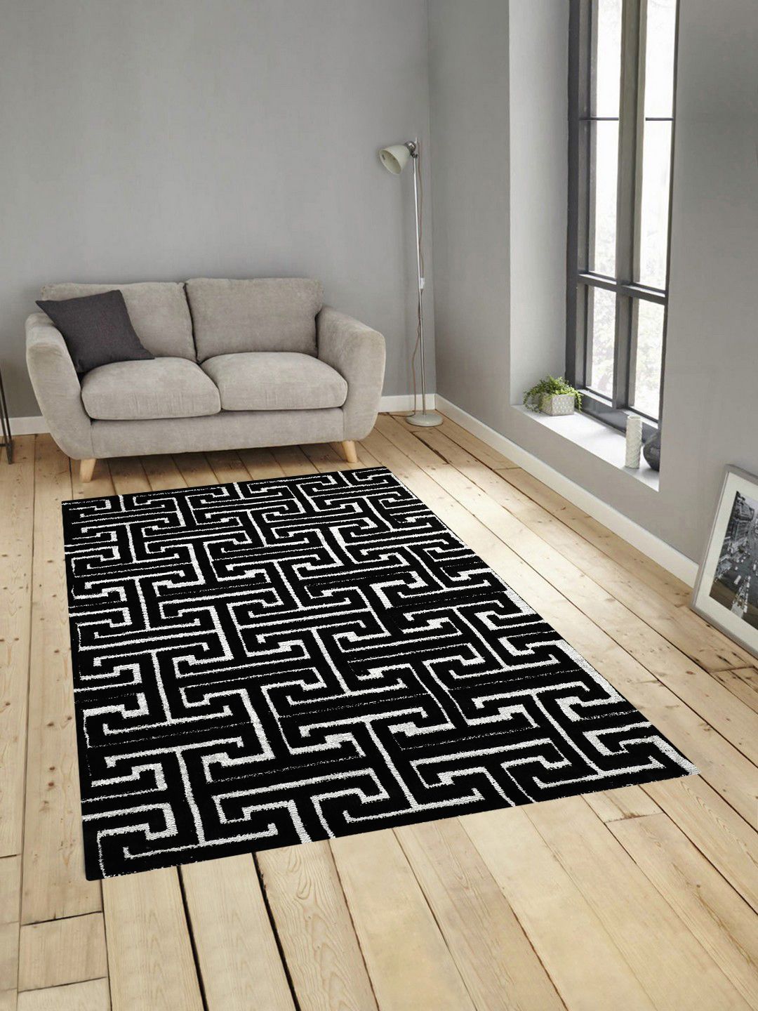 PRESTO PRESTO Black & Beige Printed Anti-Skid Carpet