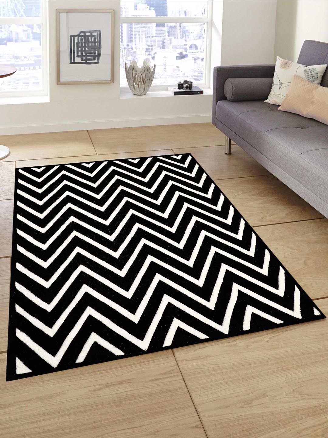 PRESTO Black & White Geometric Printed Hand Tufted Wool Anti-Skid Carpet Price in India