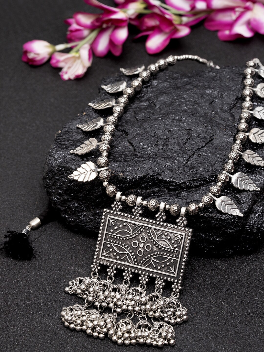 Moedbuille Handcrafted Antique Temple Design Oxidised Tribal Necklace Price in India