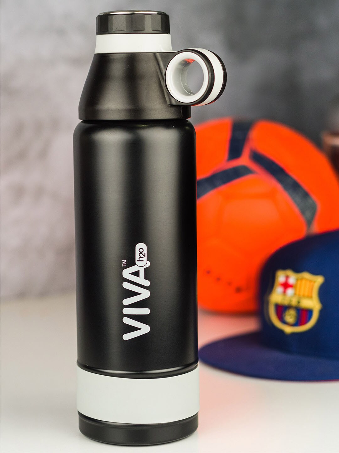 VIVA h2o Black & White Colourblocked Stainless Steel Vaccum Insulated Water Bottle 1200 ml Price in India