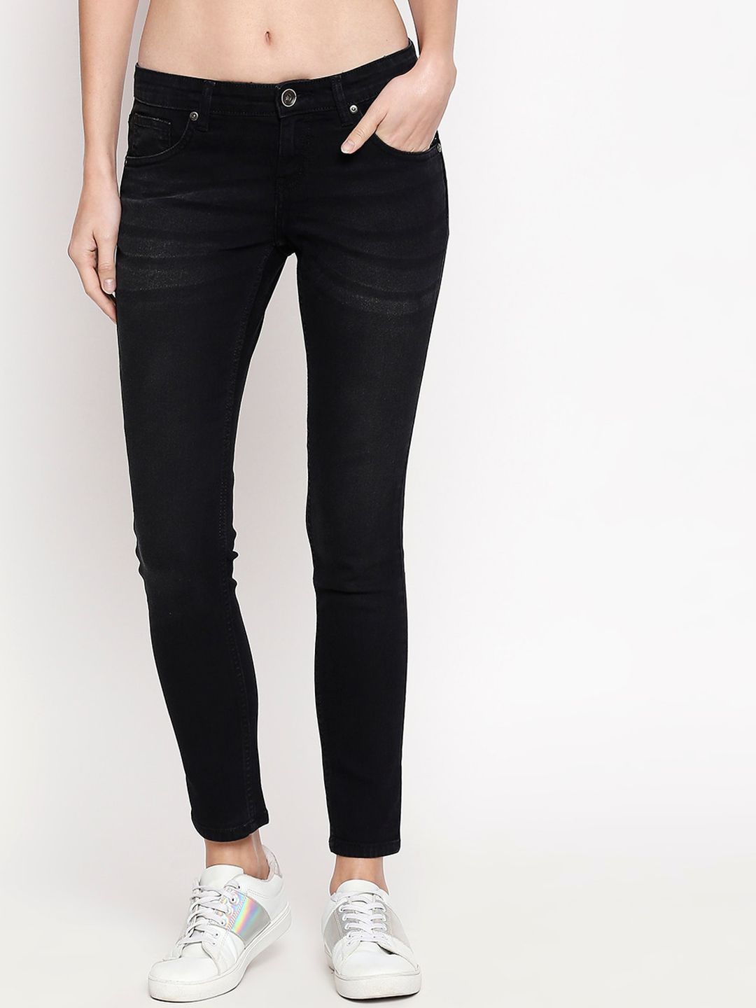High Star Women Black Slim Fit Mid-Rise Clean Look Stretchable Jeans Price in India