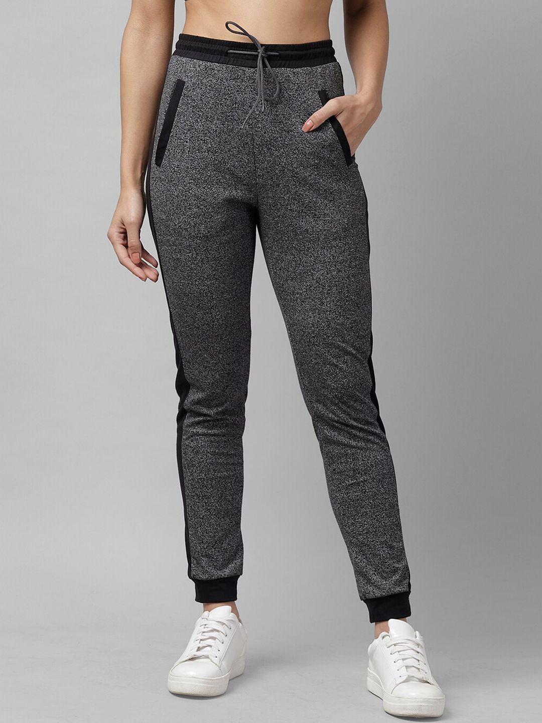KASSUALLY Women Grey & Black Skinny Fit Solid Joggers Price in India