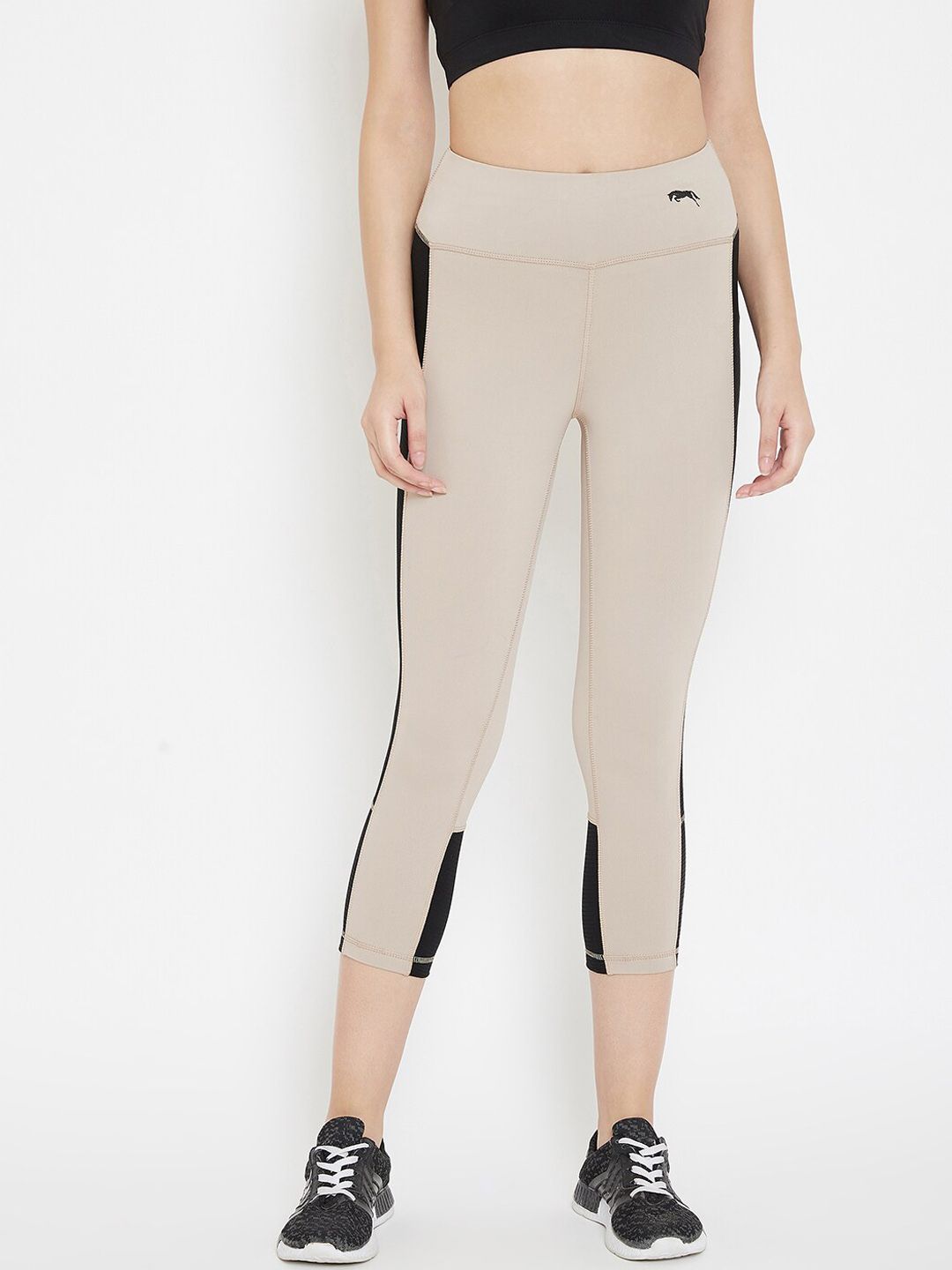 JUMP USA Women Beige & Black Colourblocked Activewear Gym Tights Price in India