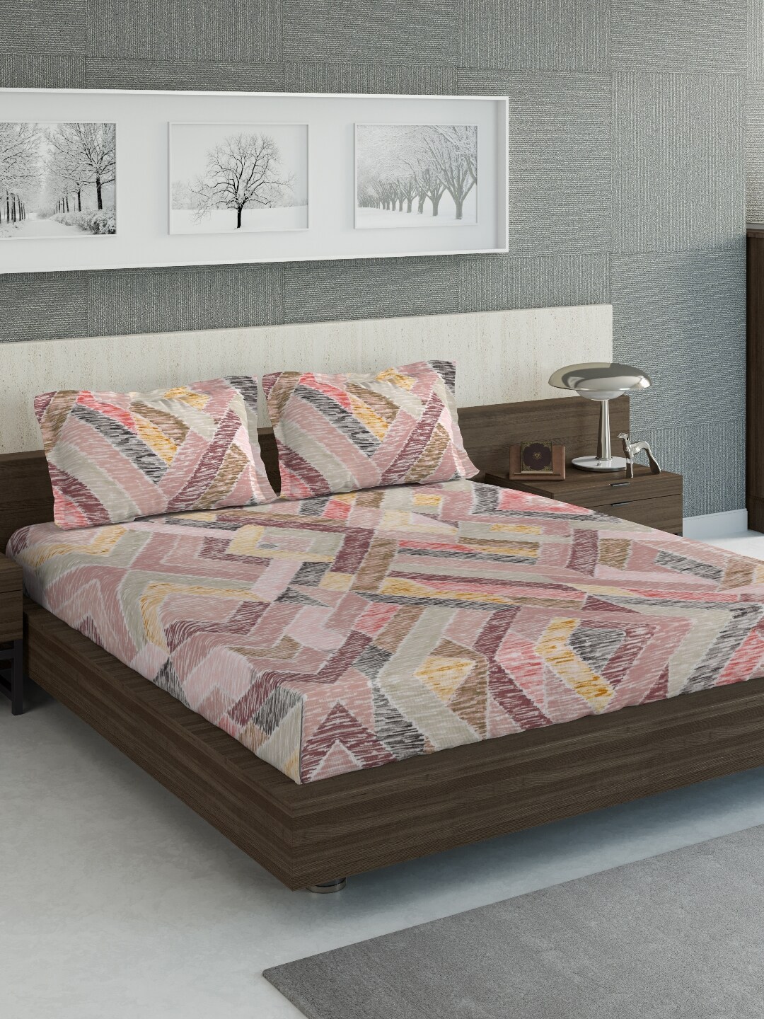 DDecor Pink & Brown Printed Double King Bed Cover With 2 Pillow Covers Price in India