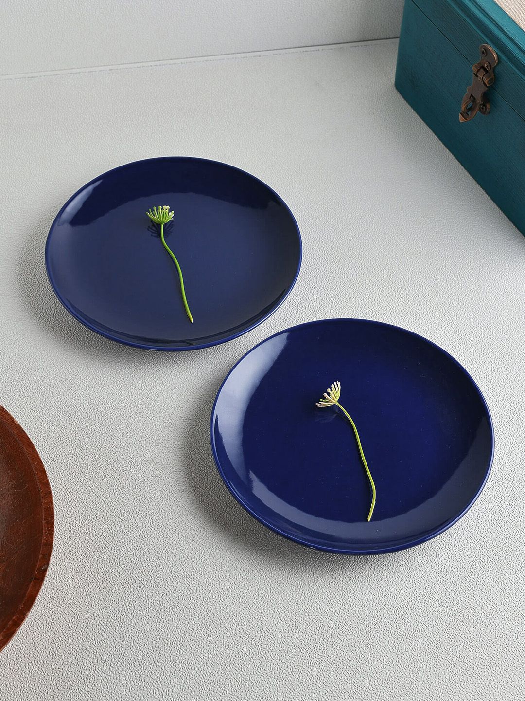 Ariane Set Of 2 Blue Porcelain Quarter Plates Price in India