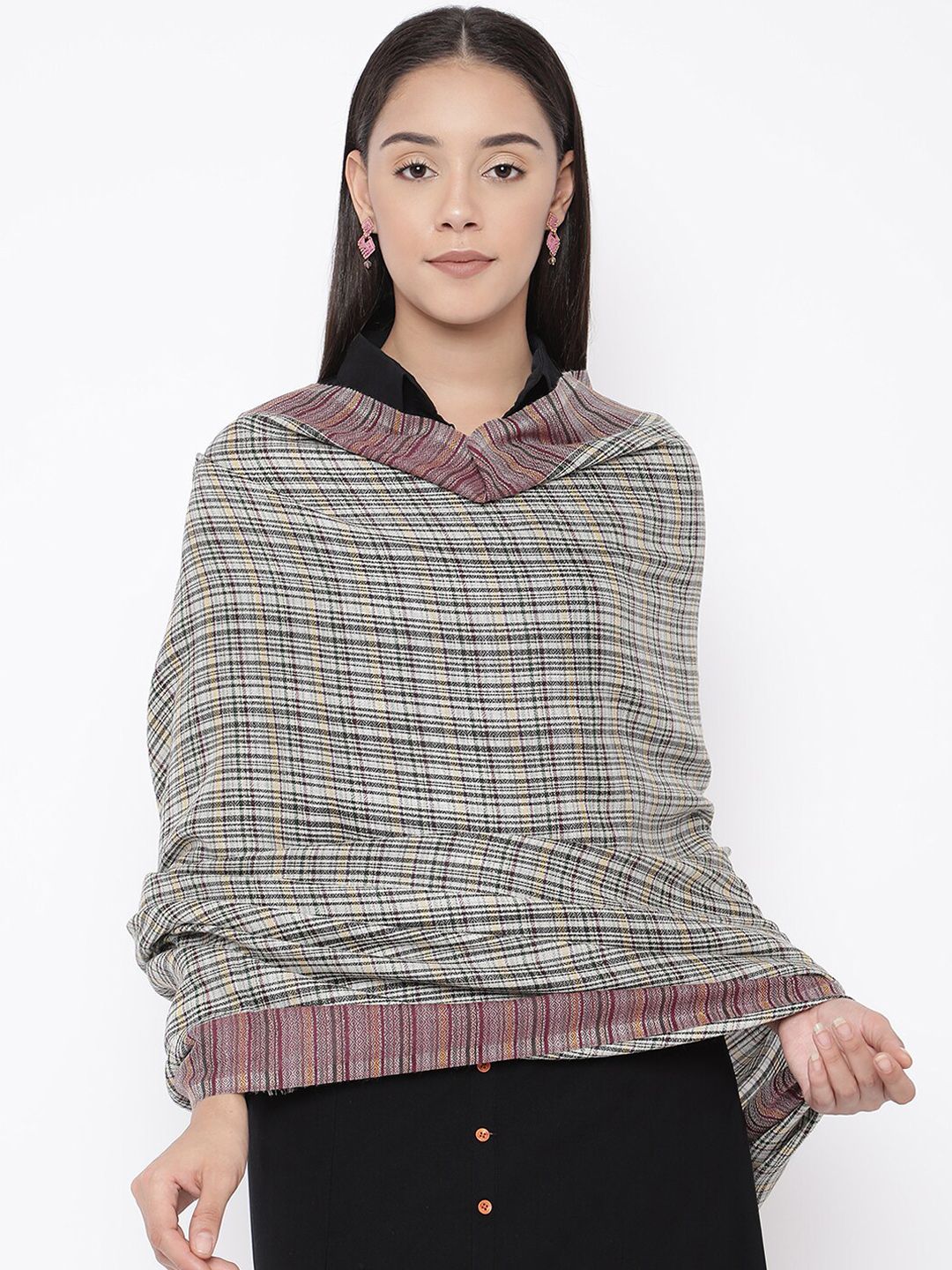 Pashmoda Women Black & Off-White Checked Woolmark Certified Pure Wool Shawl Price in India