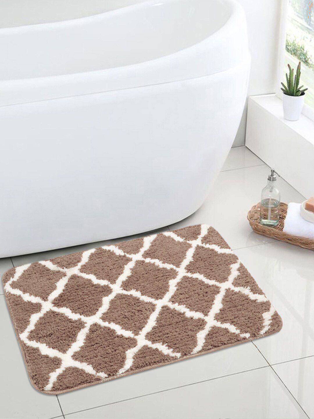 Saral Home Brown & White Ogee Design Anti-Skid Bath Rug Price in India