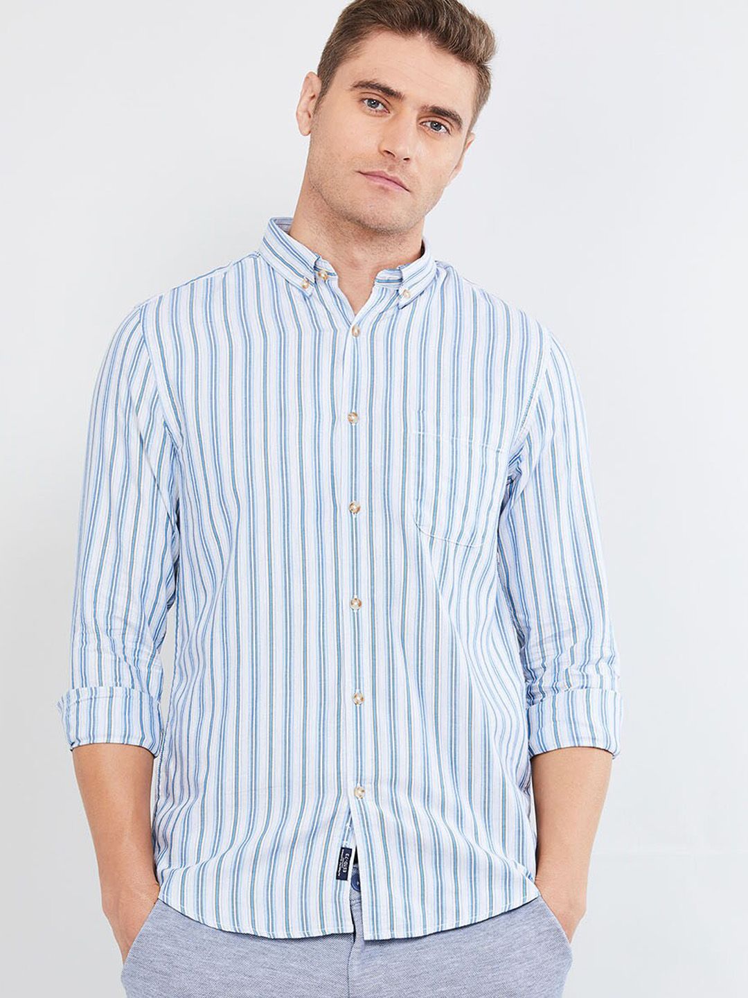 max Men Blue Regular Fit Striped Casual Shirt