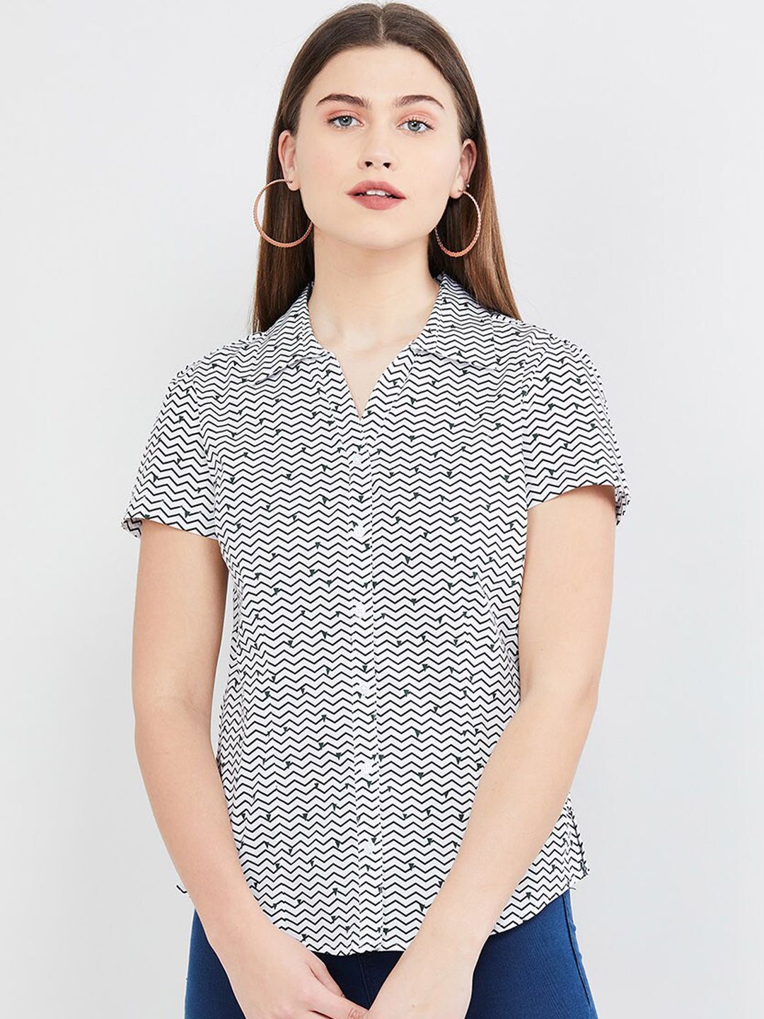 max Women Off-White & Black Regular Fit Printed Casual Shirt