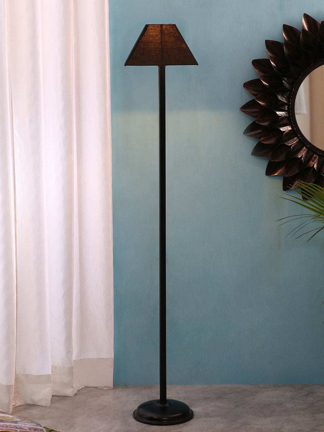 Devansh Black Solid Traditional Club Lamp Price in India
