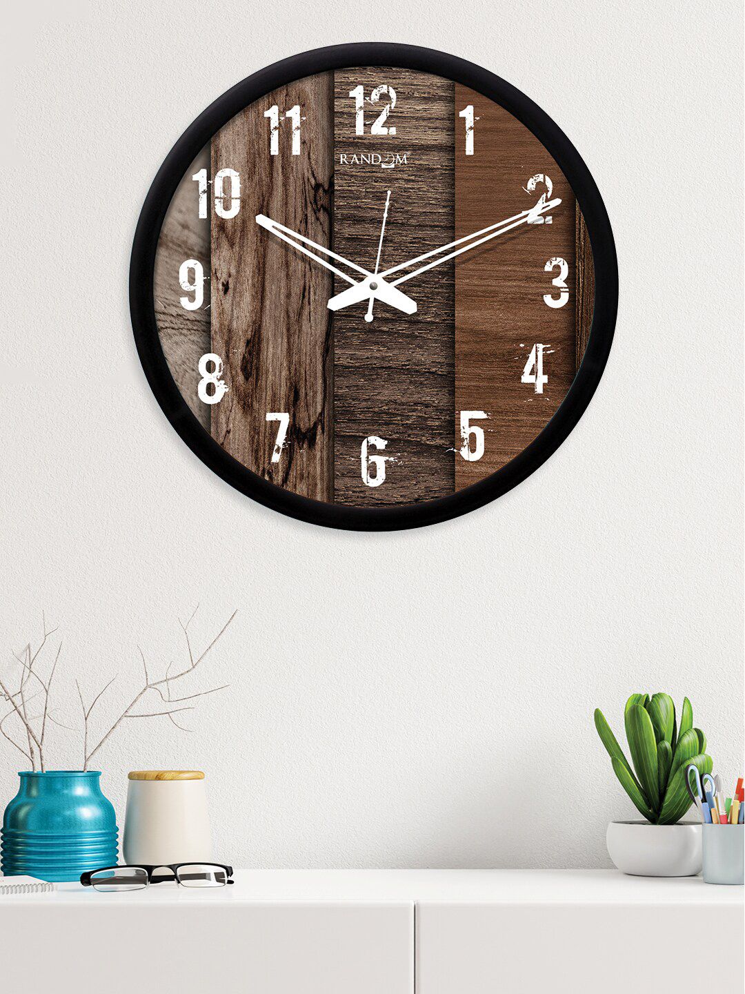 RANDOM Black & Brown Round Printed 30 cm Analogue Wall Clock Price in India