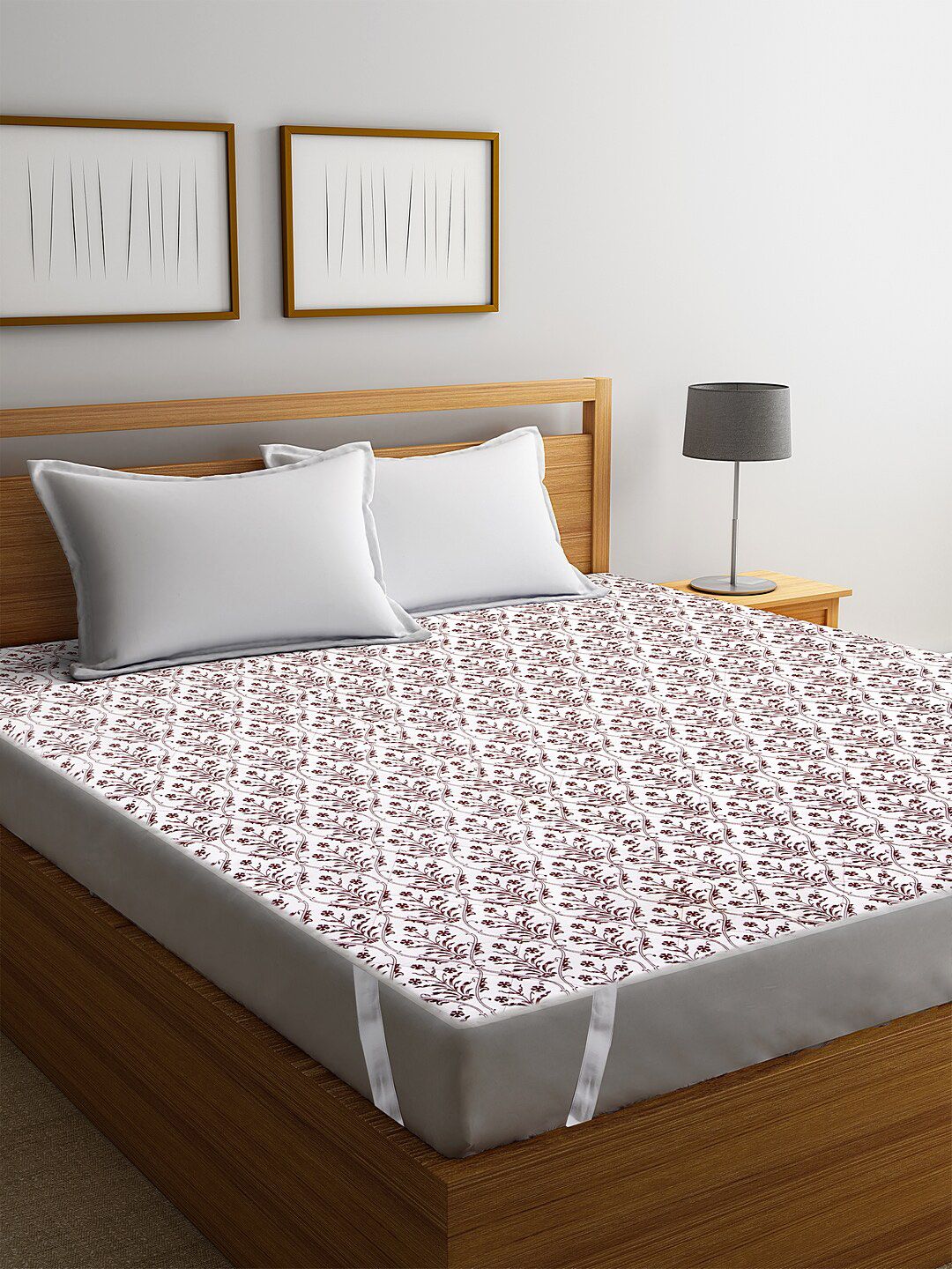 Rajasthan Decor White Screen Print Quilted Double Bed Mattress Protector Price in India