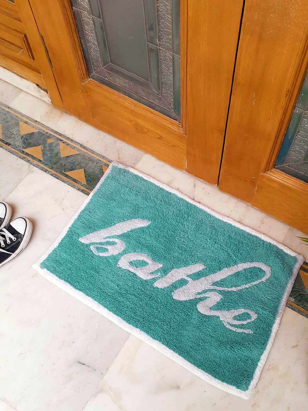 AVI Living Green & White Textured Bathe Style Doormat Price in India