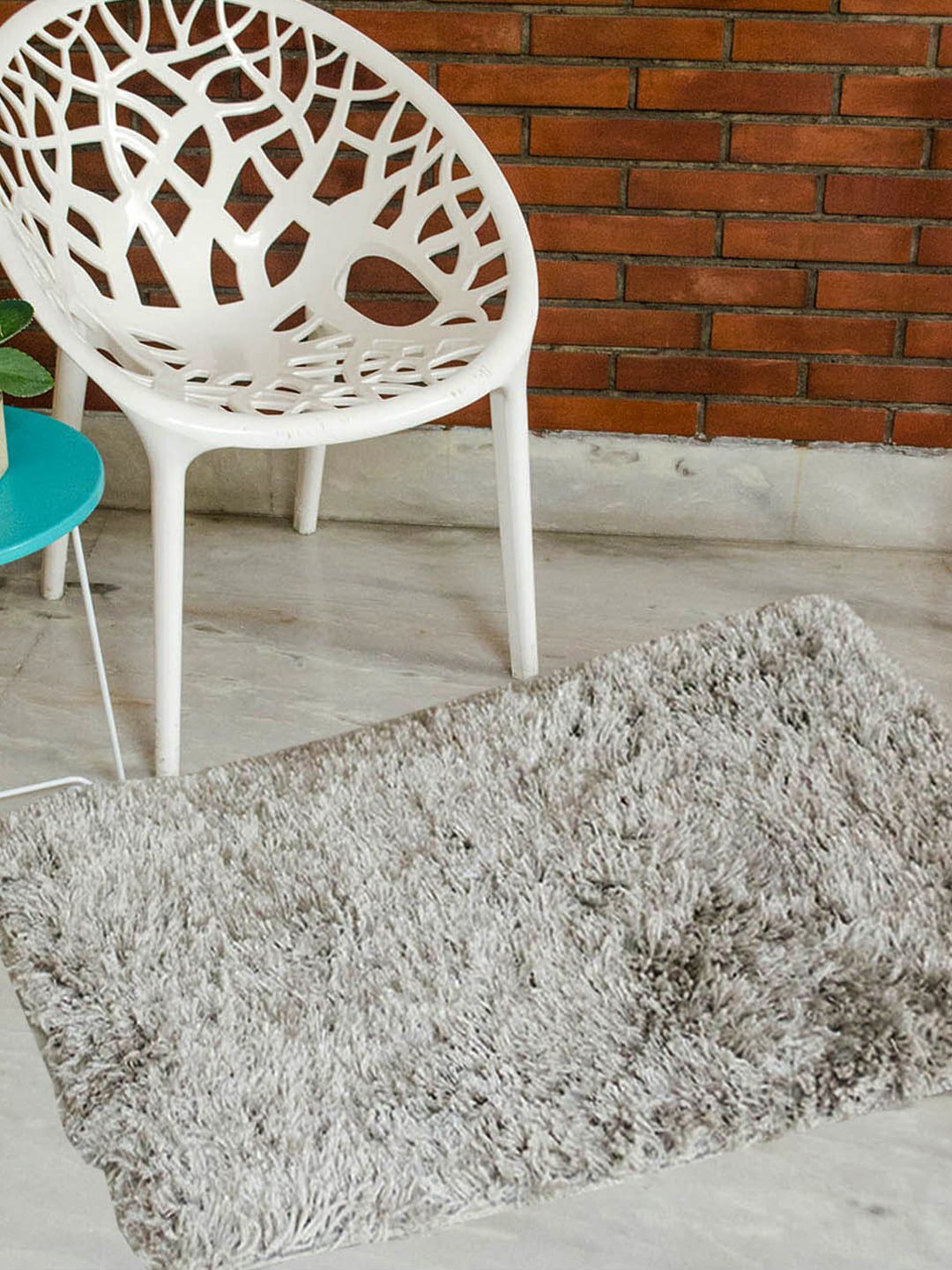 AVI Living Grey Solid Shaggy Doormat Price in India