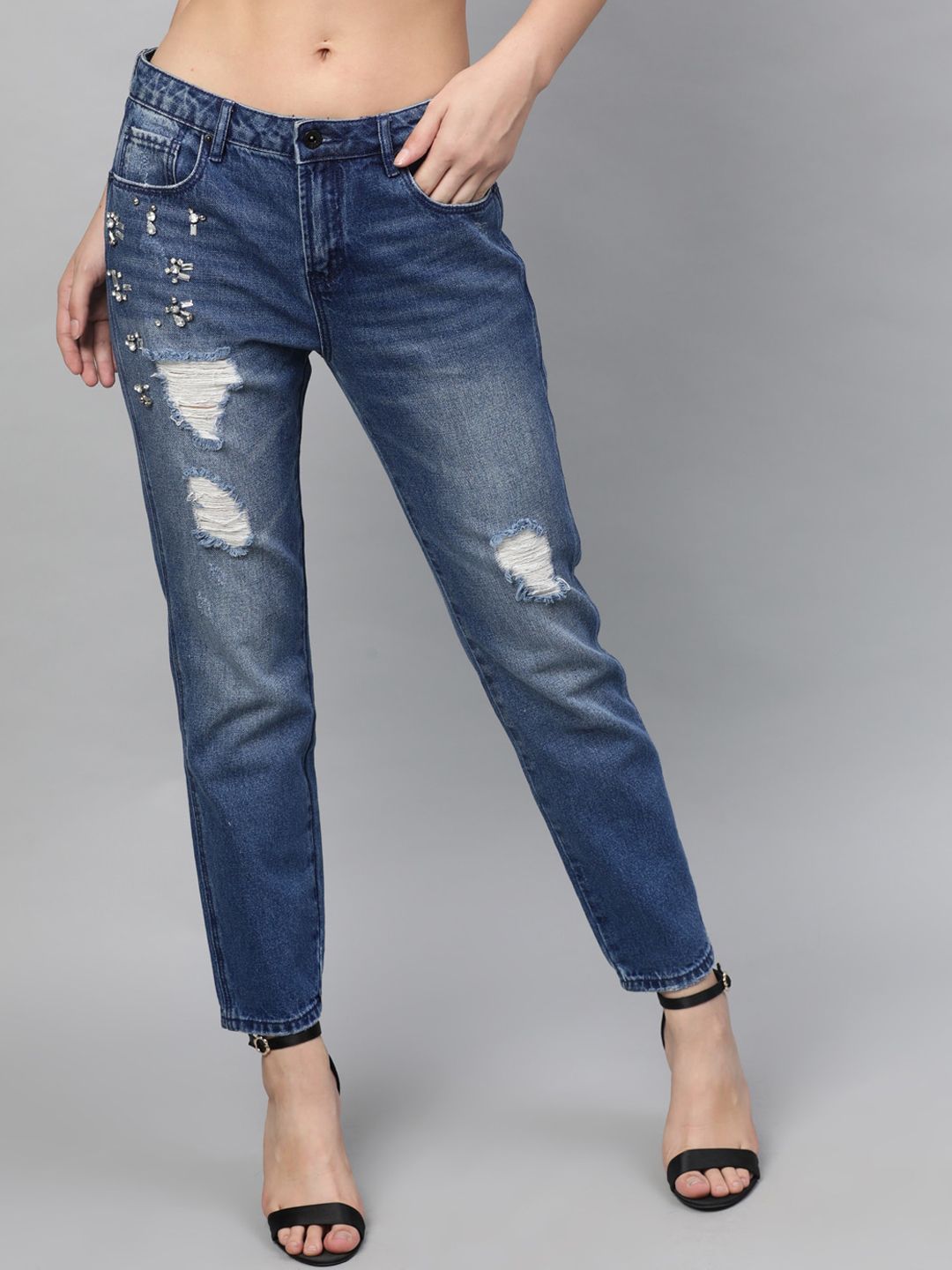 STREET 9 Women Blue Relaxed Fit Mid-Rise Mildly Distressed Stretchable Jeans Price in India