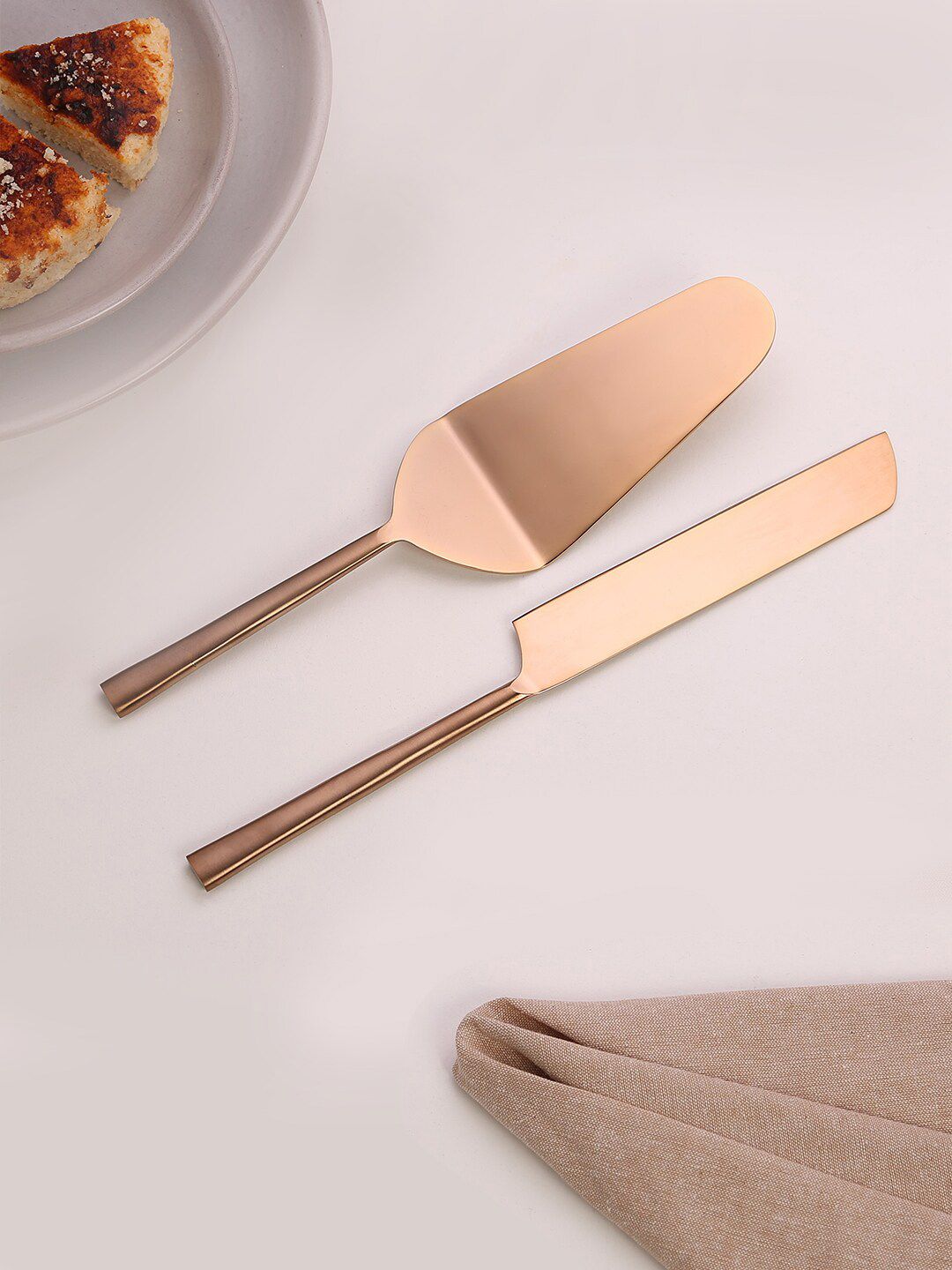 ellementry Set Of 2 Gold-Toned Masai Cake Serving Knife & Spatula Set Price in India