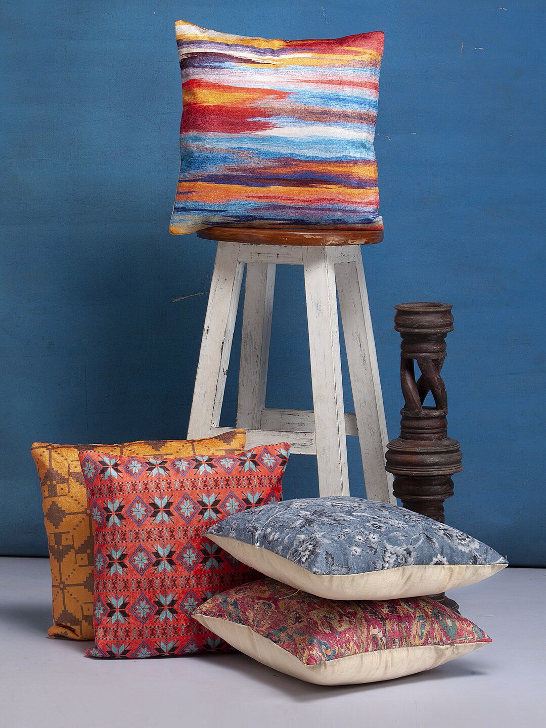 HOSTA HOMES Multicoloured Set of 5 Abstract Square Cushion Covers Price in India
