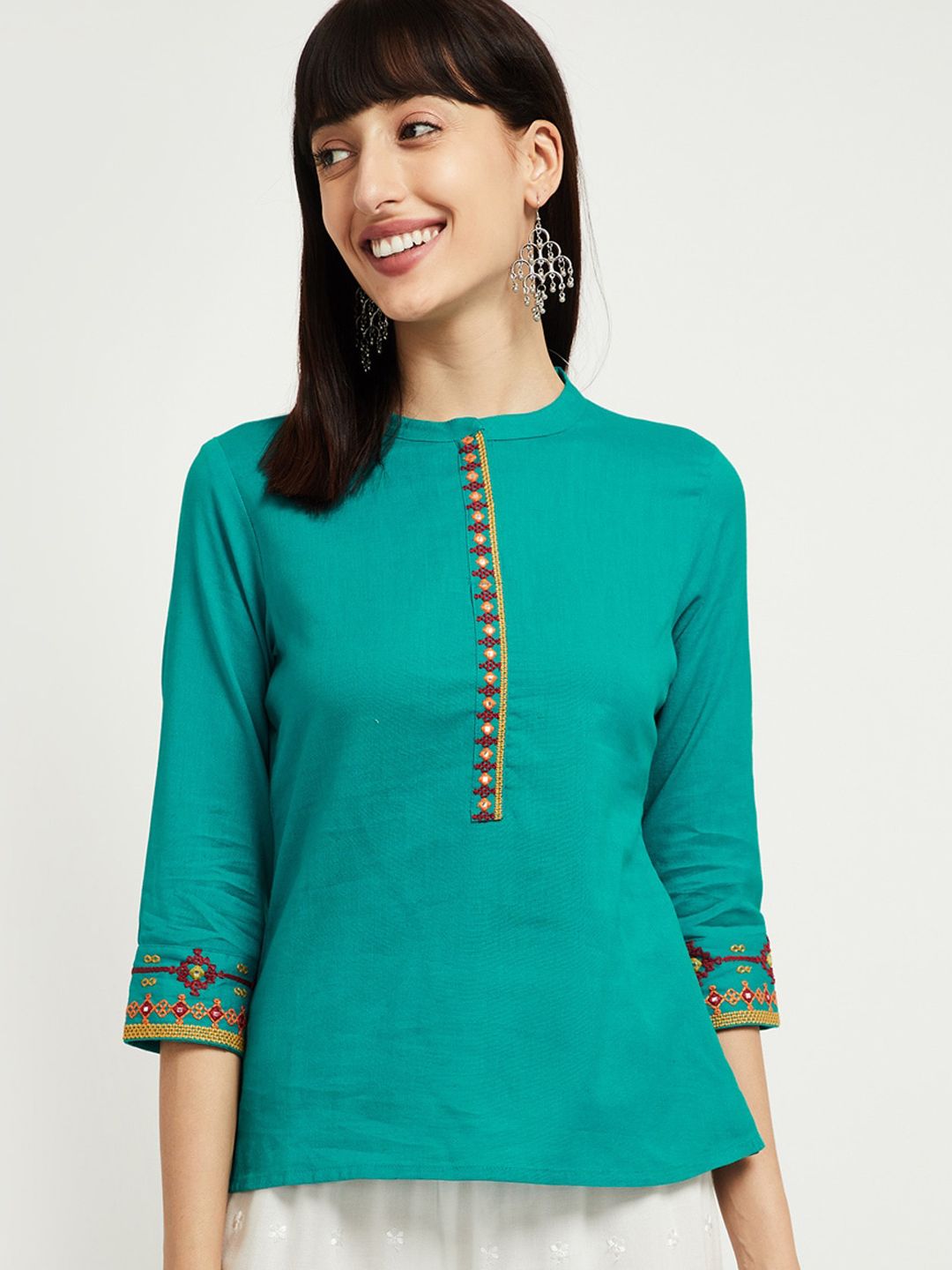 max Women Green Solid Top