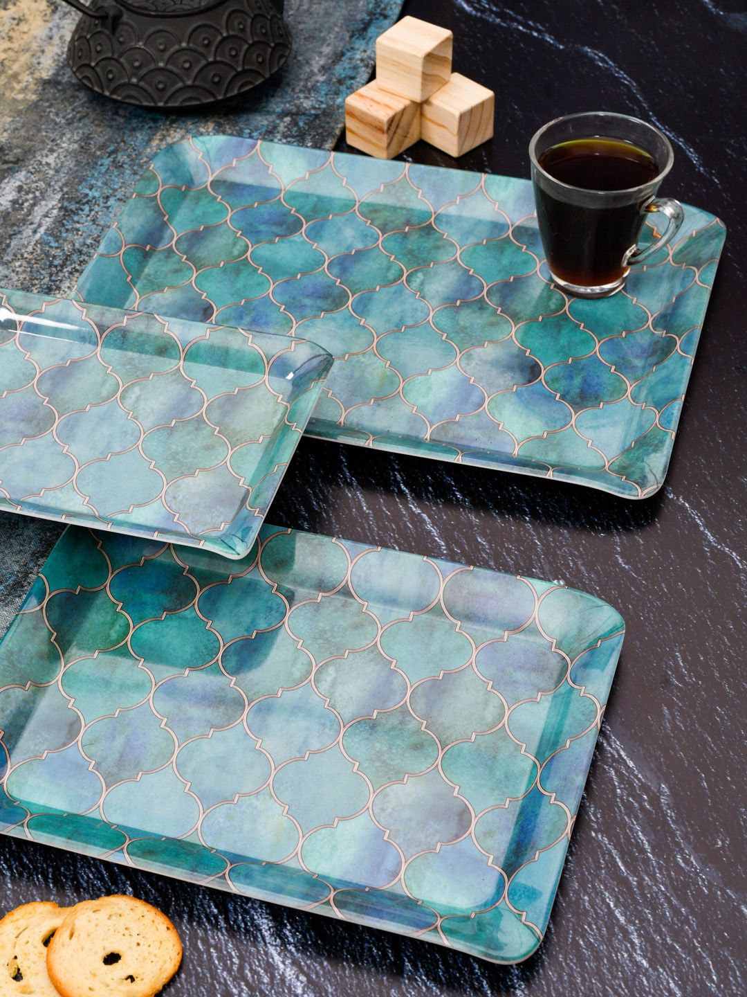 GOODHOMES Blue Printed 3 Pieces Melamine Serving Trays Price in India