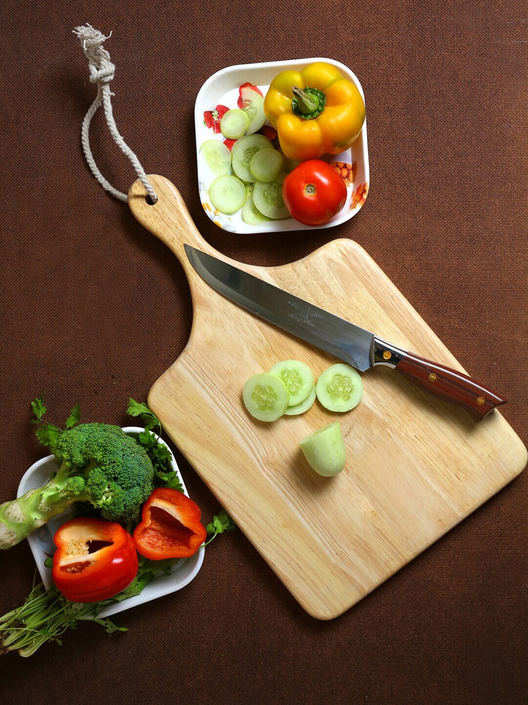 Safal Beige Pure Natural Wooden Retro Styled Sustainable Chopping Board Price in India