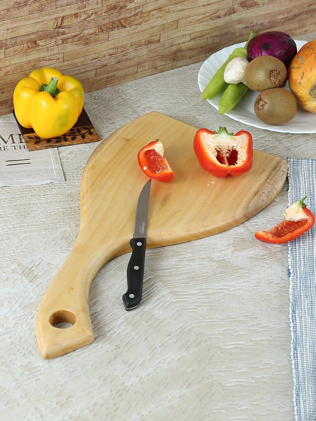 Safal Beige Pure Natural Wooden Modern Look Sustainable Chopping Board Price in India