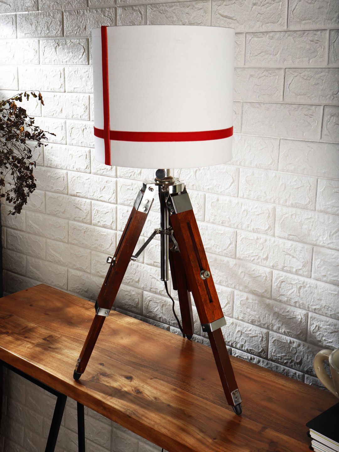 Grated Ginger White Solid Contemporary Tripod Table Lamp with Shade Price in India