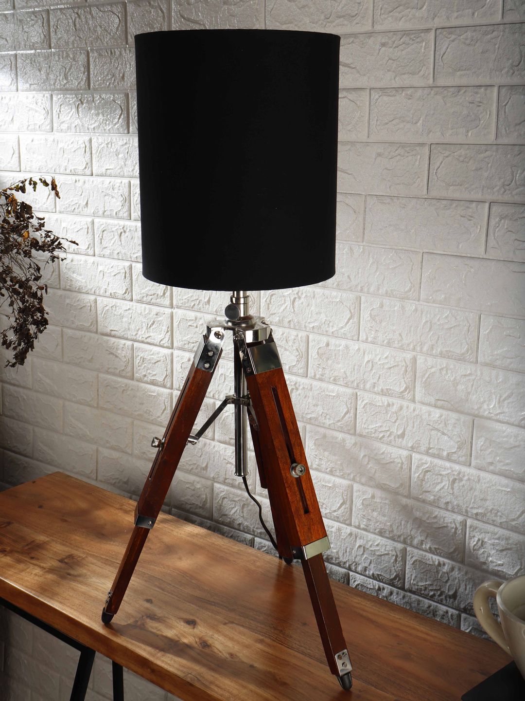Grated Ginger Black & Brown Self Design Contemporary Tripod Lamp Price in India