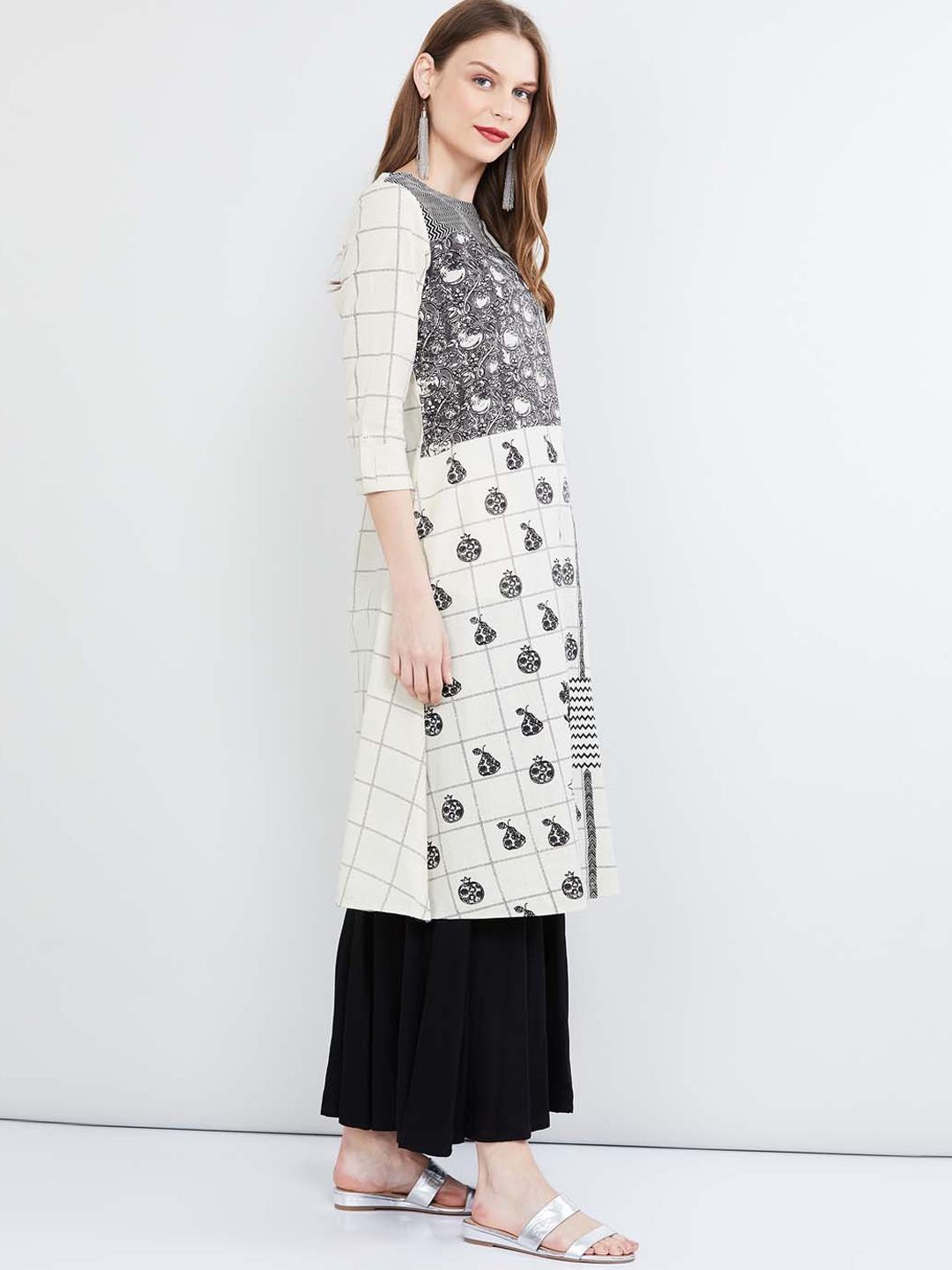 max Women Off-White Printed A-Line Kurta