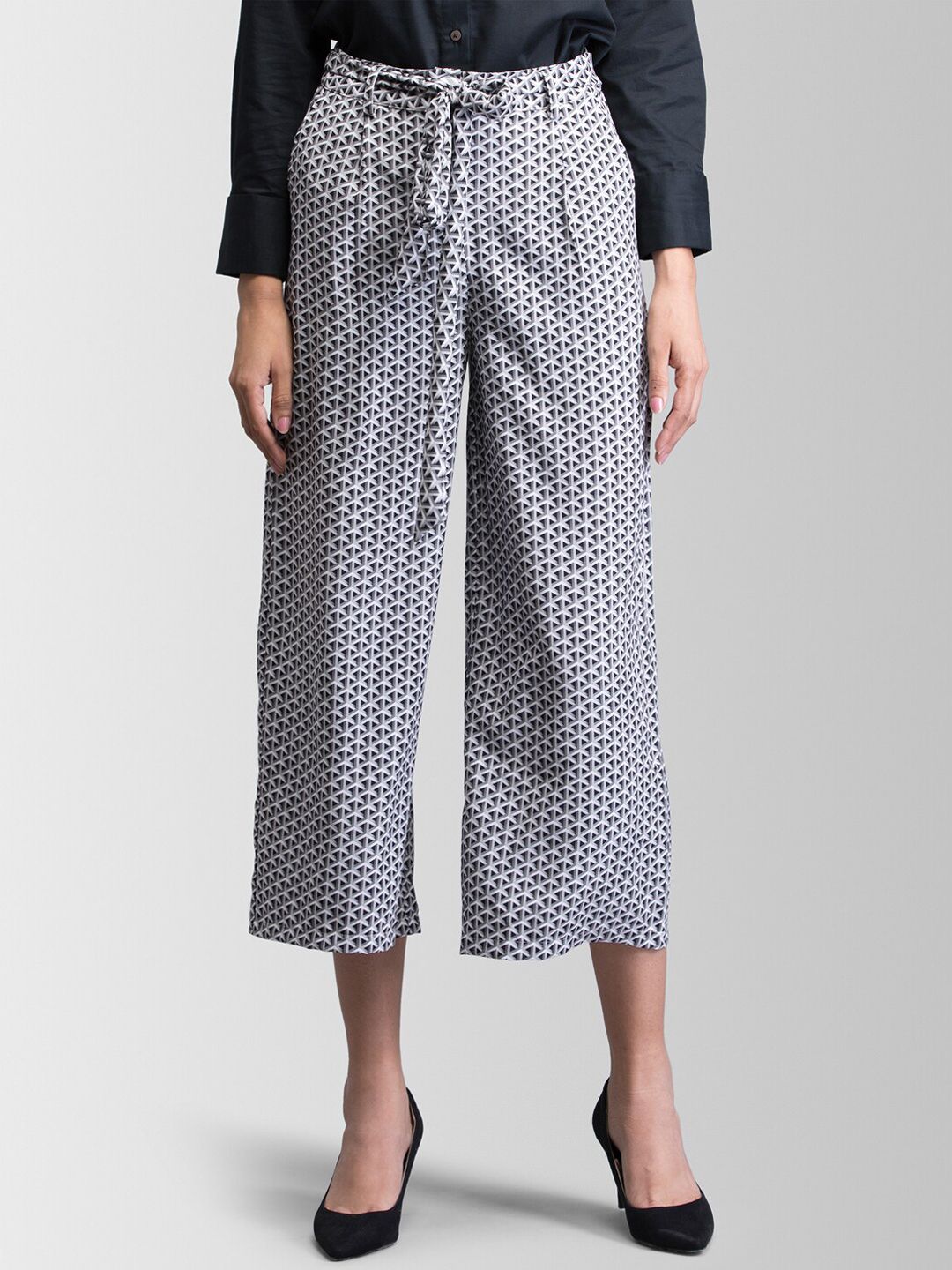 FableStreet Women Grey & Black Loose Fit Printed Culottes Price in India