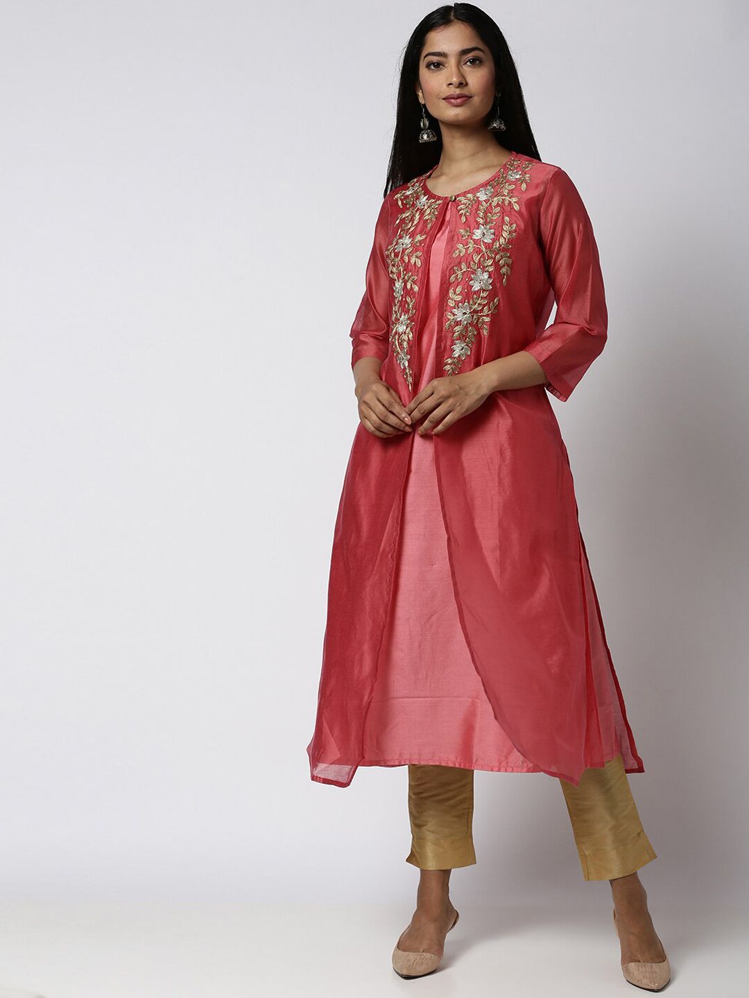 Soch Women Red Solid Straight Kurta With Jacket