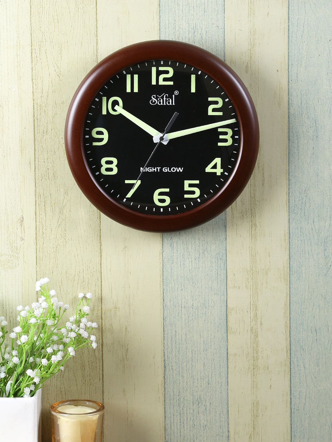 Safal Black & Brown Solid Dial Round Illuminated Night Glow Analogue Wall Clock Price in India