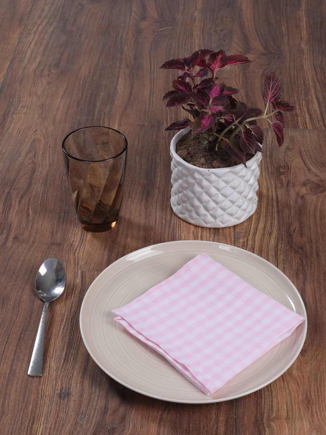 My Gift Booth Set Of 6 Pink & White Checked Table Napkins Price in India