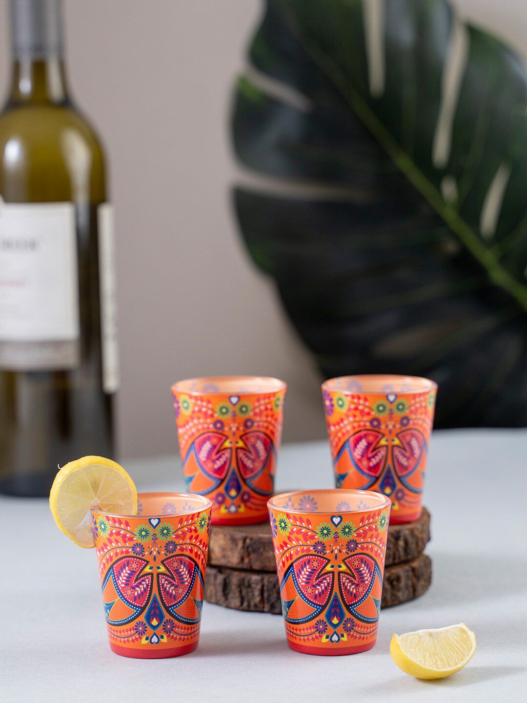 KOLOROBIA Set Of 4 Orange & Red Truck Art Fishes Shot Glasses Price in India