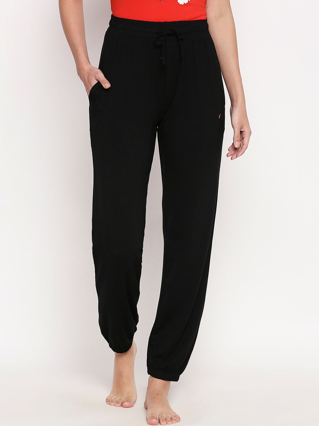 XIN Women Black Solid Lounge Pants Price in India