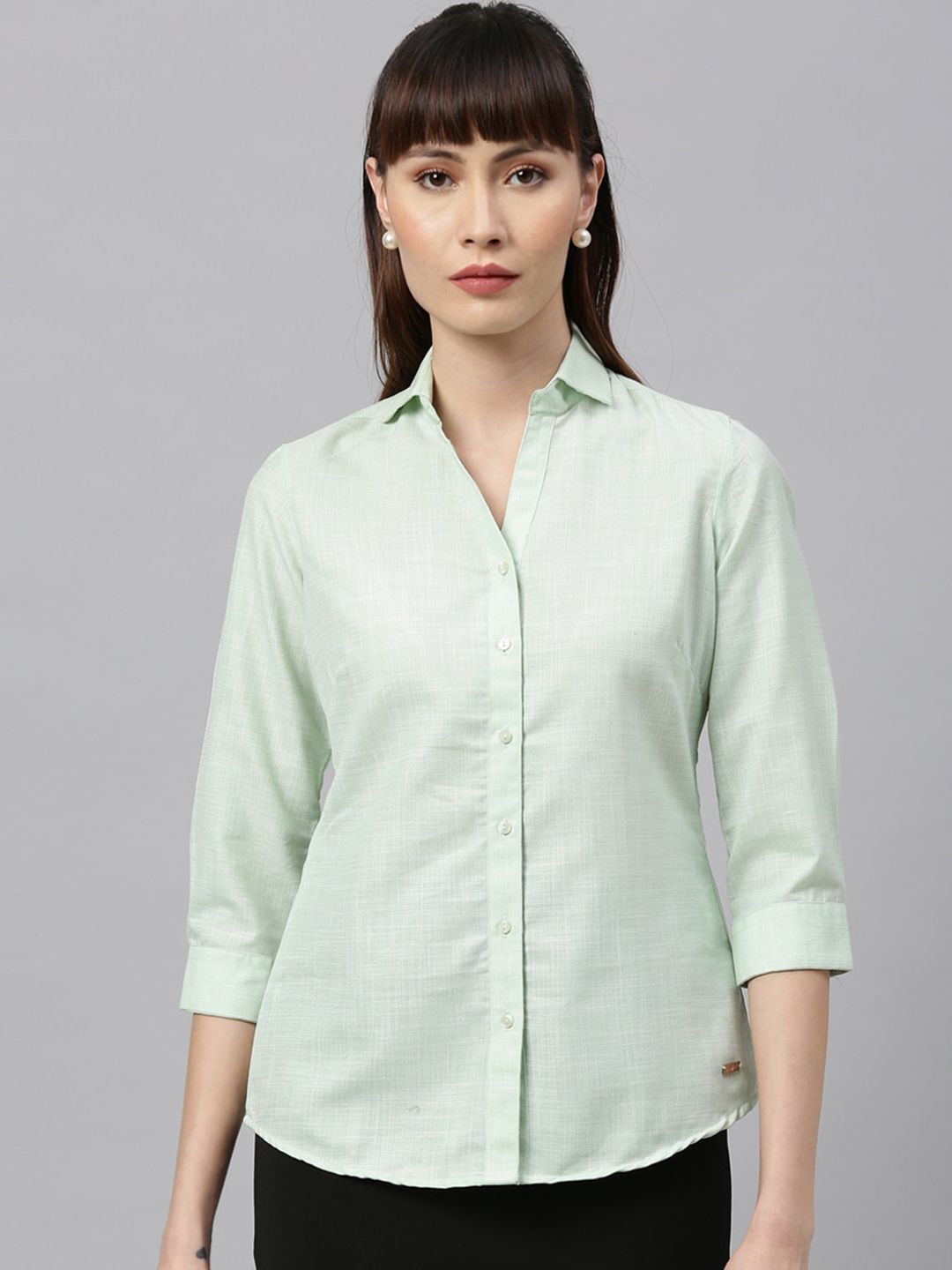 Park Avenue Woman Green Regular Fit Solid Casual Shirt