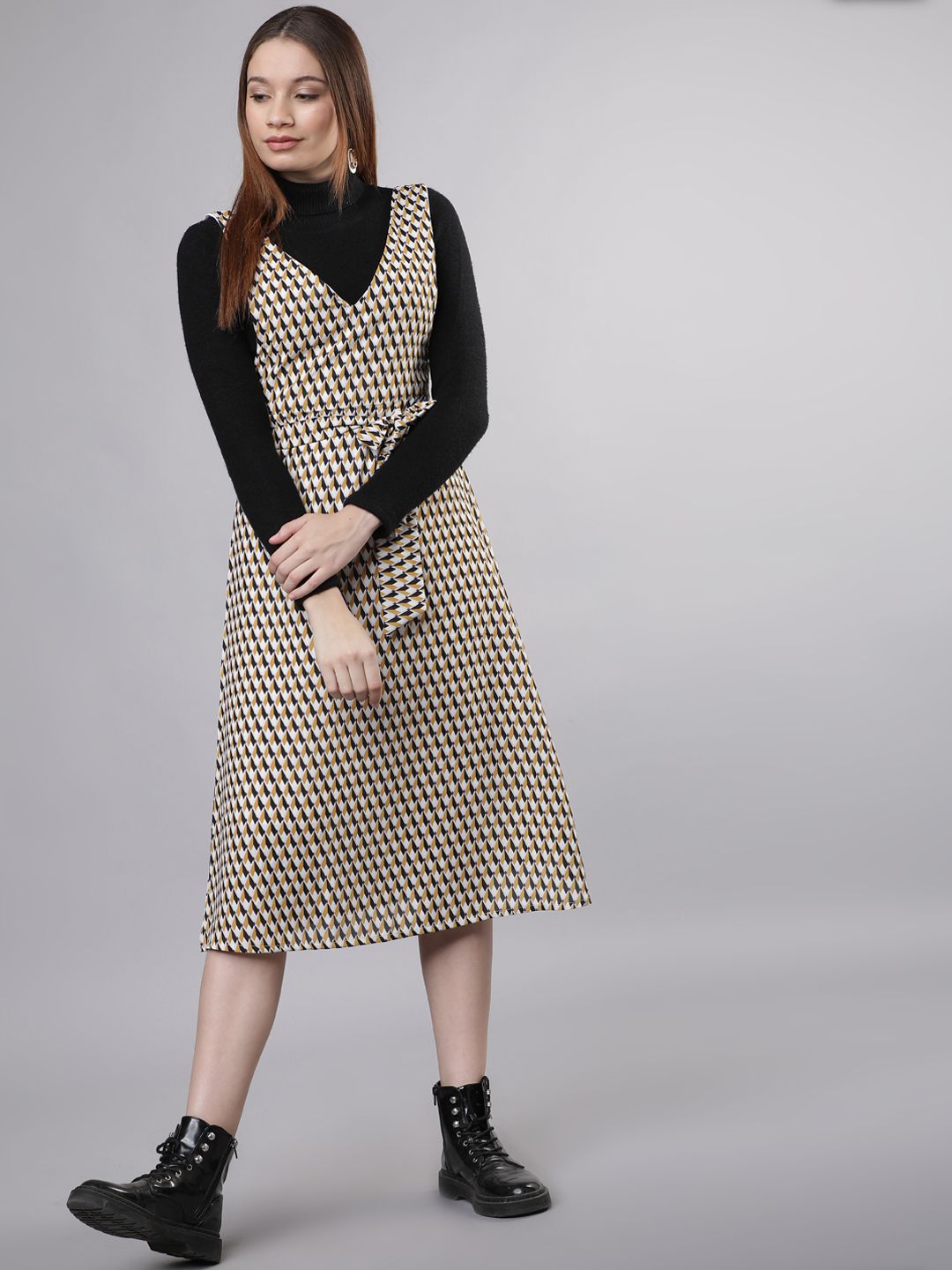 tokyo talkies pinafore dress