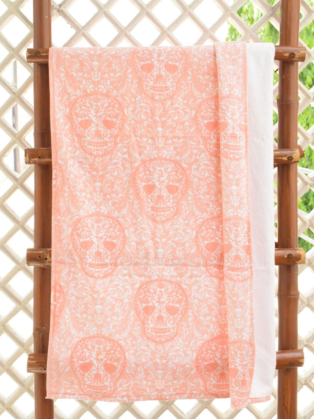 Avira Home Unisex Pink Printed Skull 450GSM Bath Towel Price in India