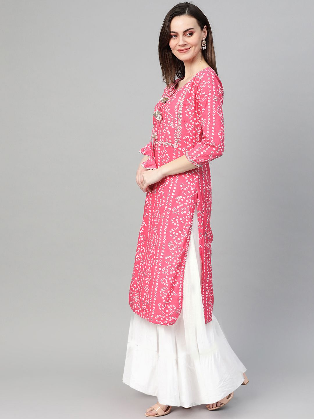 Ishin Women Pink & White Printed Straight Kurta Price in India