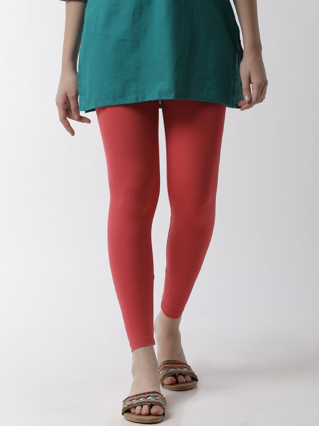 De Moza Women Coral Red Solid Ankle-Length Leggings Price in India