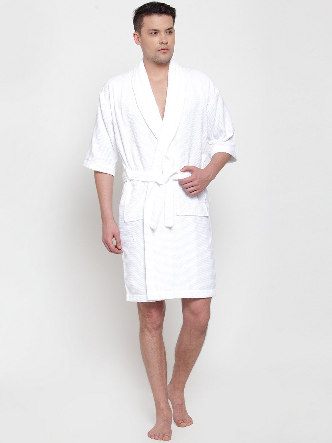 Trident Unisex White Self-Design Bath Robe Price in India