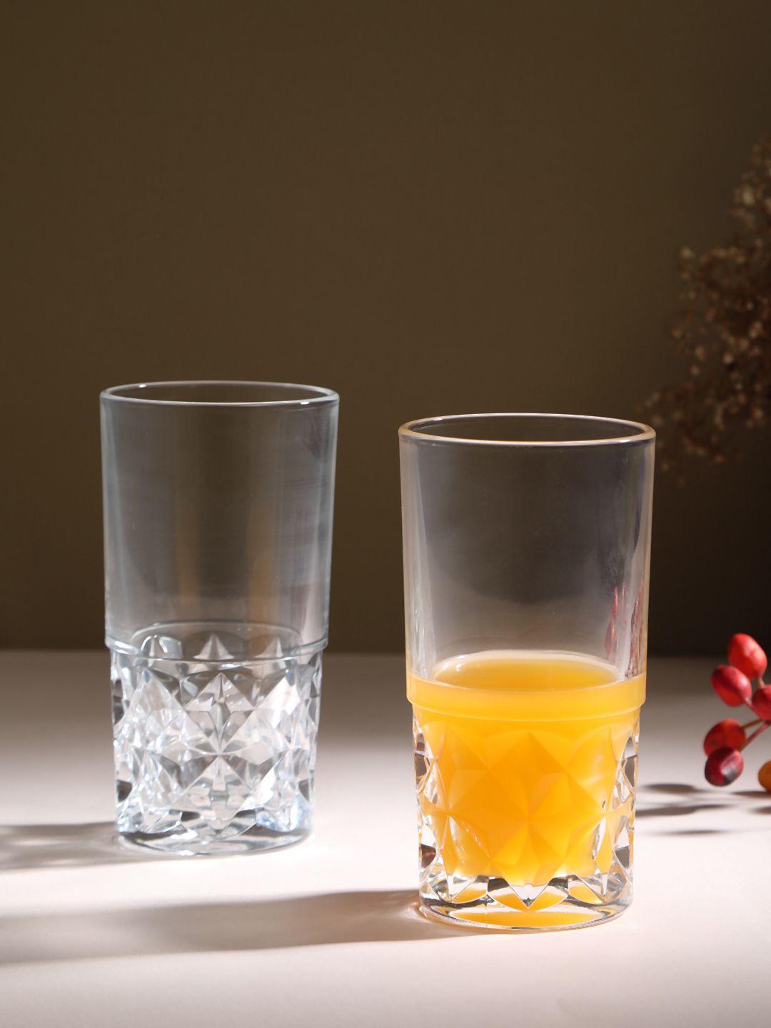 Luminarc Set Of 6 Transparent Solid Sancy Highball Tumblers Price in India