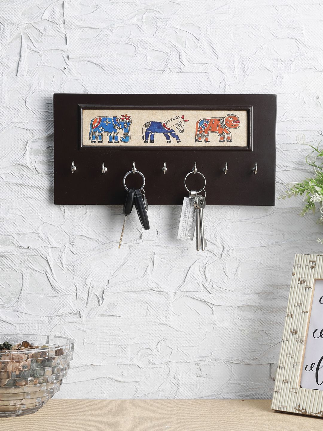 VarEesha Brown & Blue Madhubani Work Animals Handmade Wall Mounting Wooden Key Holder Price in India
