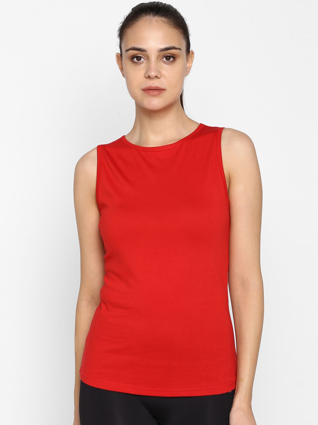 appulse Women Red Solid Round Neck T-shirt Price in India