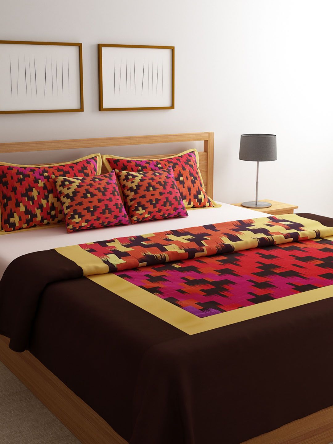 ROMEE Coffee Brown & Red Geometric Design Printed Bed Cover With 2 Pillow Covers & 2 Cushion Covers Price in India
