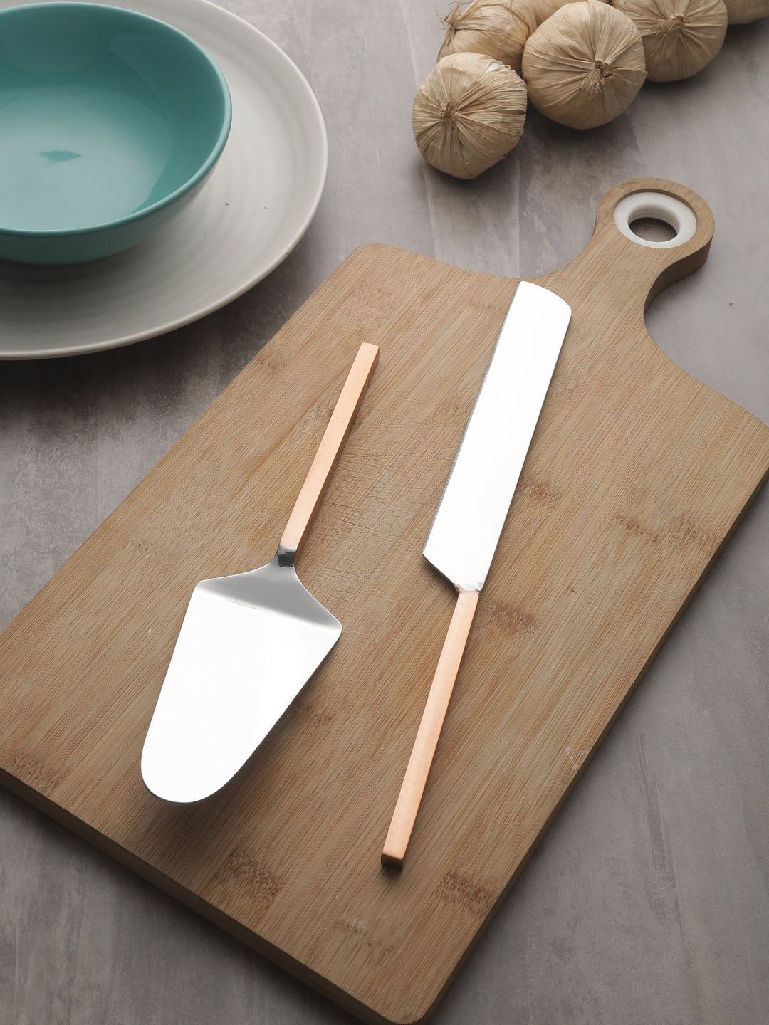 VarEesha Copper-Toned & Steel 2-Pieces Solid Stainless Steel Cake Knife and Spatula Price in India