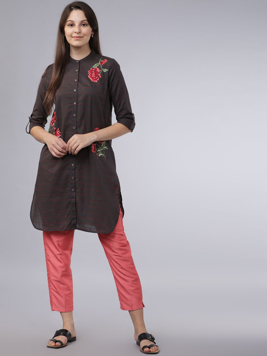 Vishudh Women Charcoal Black Floral Printed Tunic Price in India