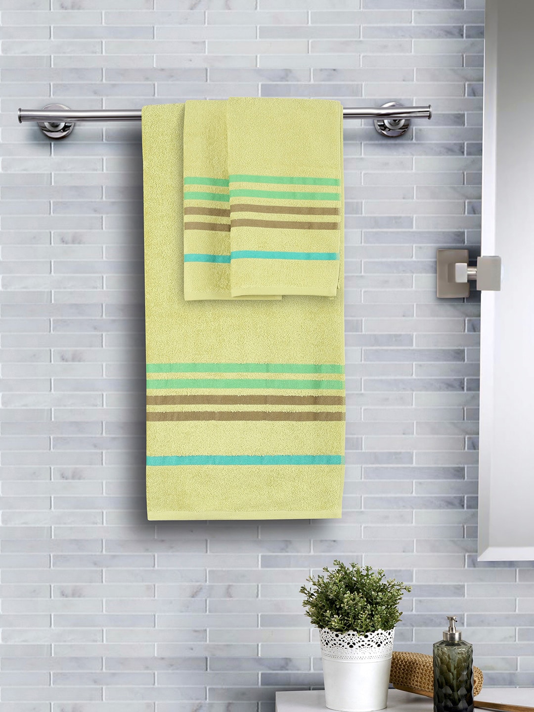 MASPAR Unisex Set Of 3 Green & Brown Striped Supersoft 450 GSM Towels Price in India